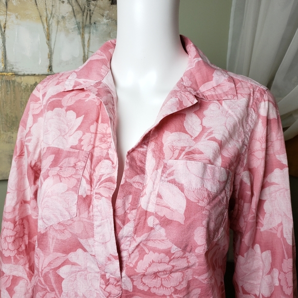 LL Bean Floral Blouse - Picture 4 of 9